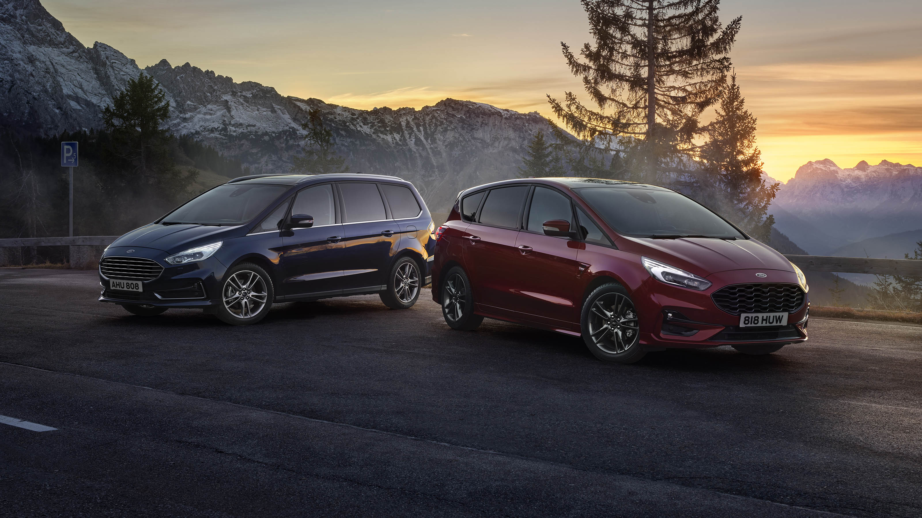 Hybrid Ford S Max And Galaxy Mpvs Now On Sale Carbuyer